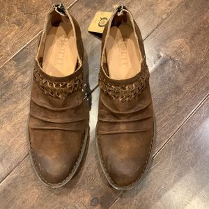 Never worn.  Born boots.